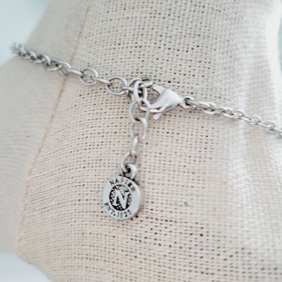 Napier rhinestone necklace - Picture 3 of 7